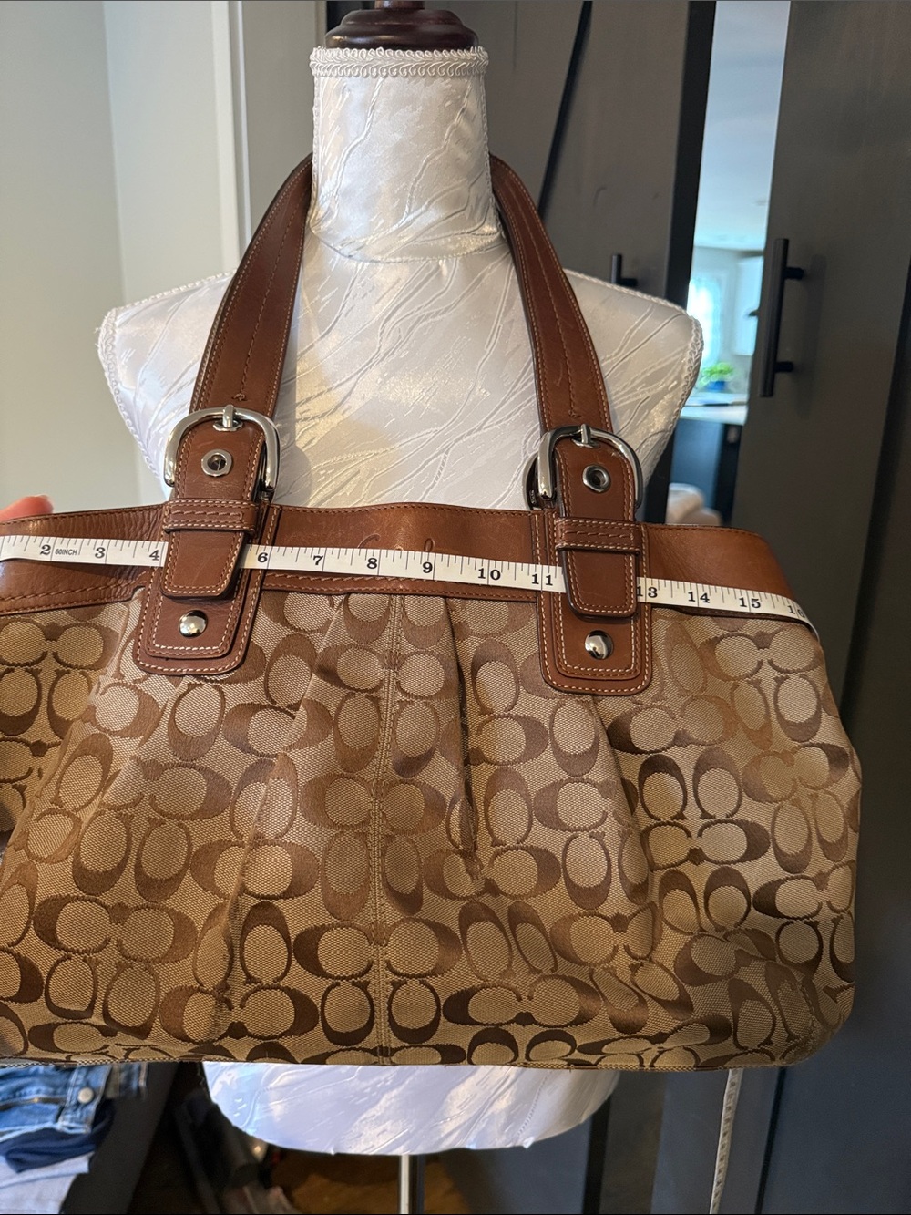 Vintage Coach Tan and Brown Signature Canvas Shoulder Tote - Picture 8 of 10